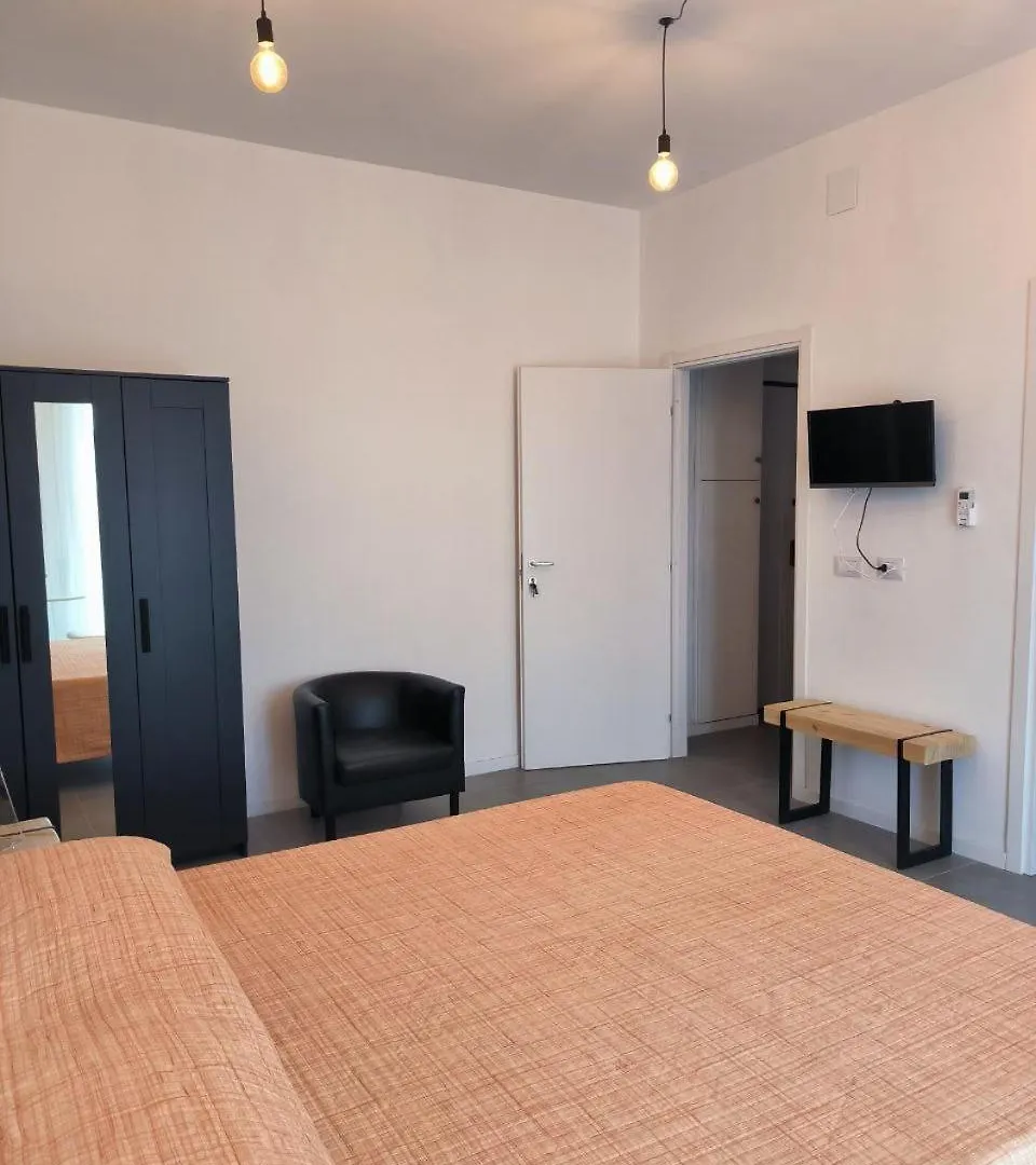 Bed & Breakfast Room 48 Bologna Italy